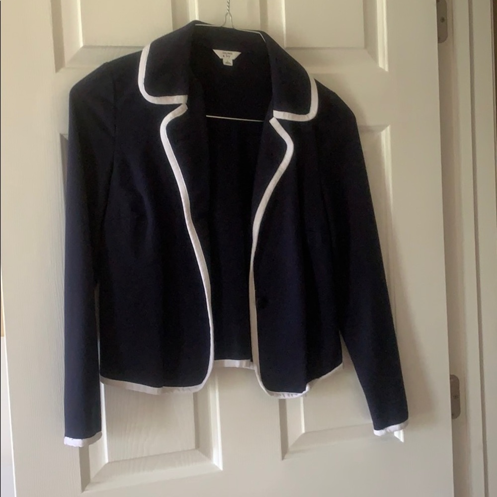 Petite Crown and Ivy dress jacket
